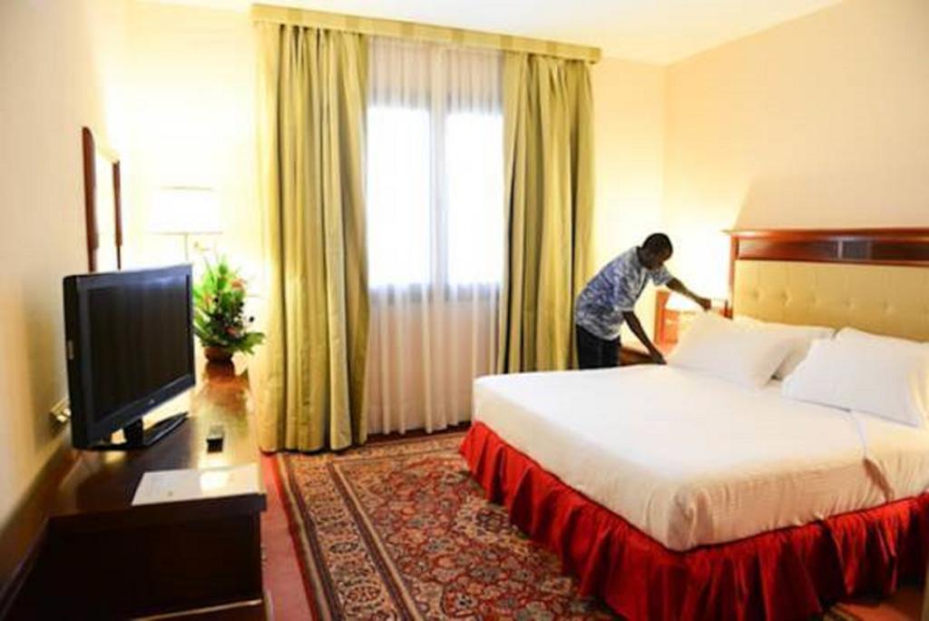 Hotel Lancaster Ouaga 2000 à Ouagadougou Extérieur photo